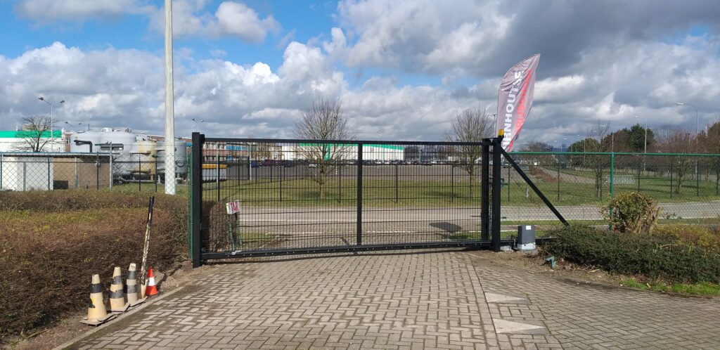 MR Automatics Industriële Poort 4