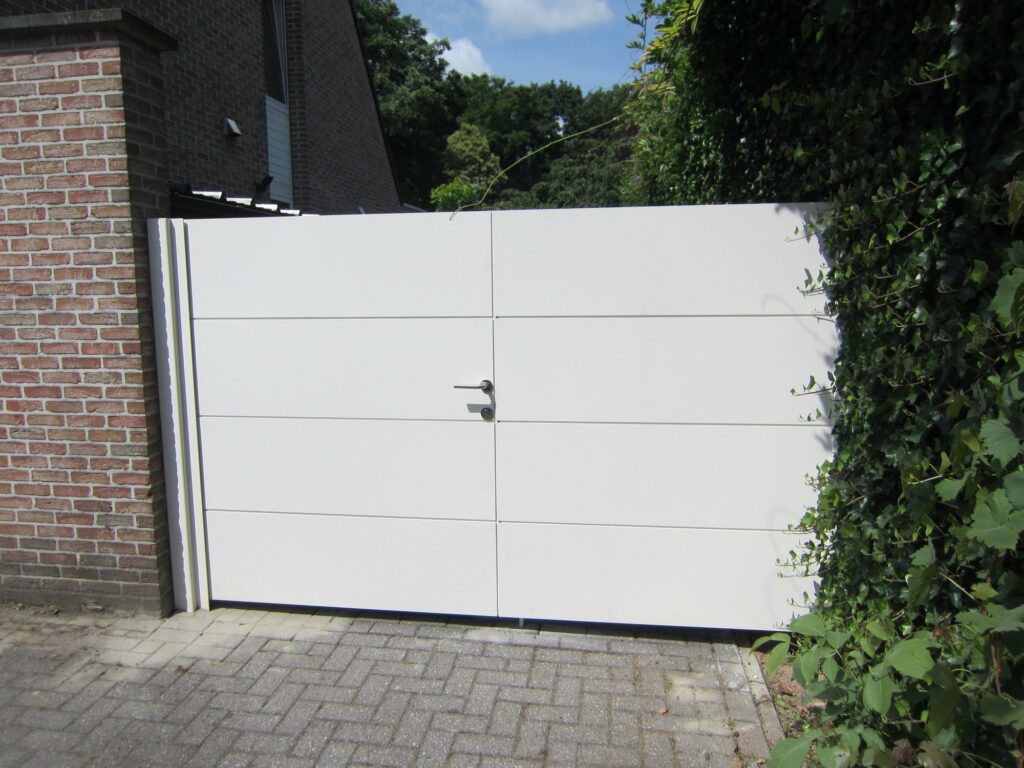 MR Automatics Metalen Sierpoort Wit 2